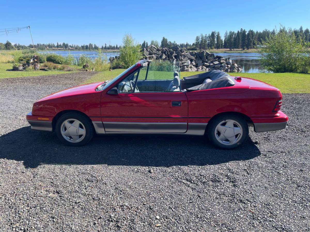 Dodge-shadow-1991-red-1