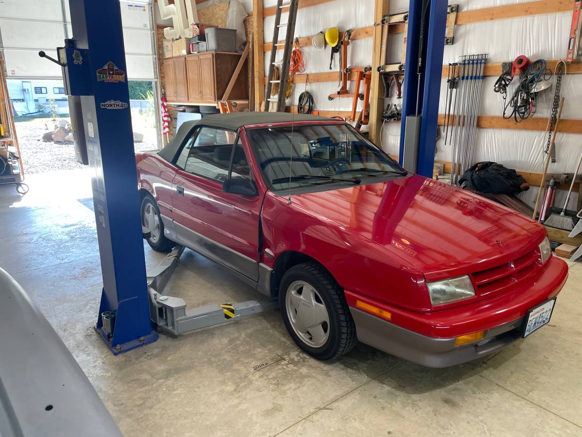 Dodge-shadow-1991-red-16