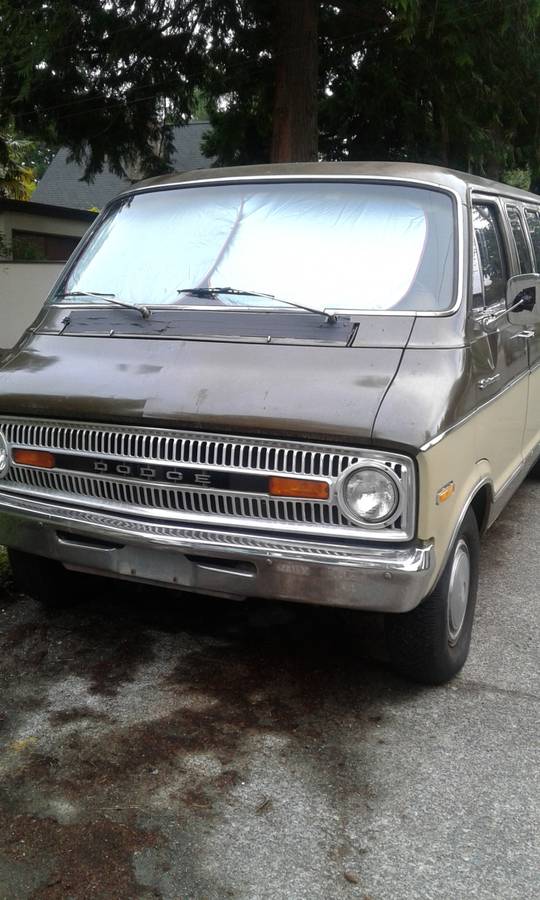 Dodge-sportsman-royal-1973-brown-4