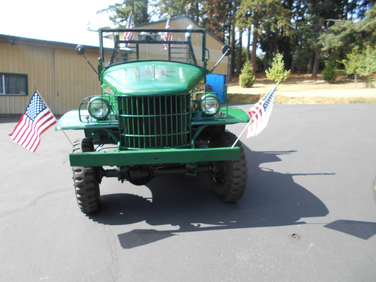Dodge-truck-1941-15