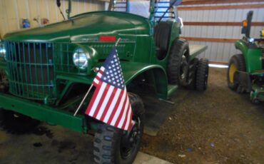 Dodge-truck-1941-4