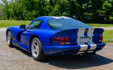Dodge-viper-gts-1996-1