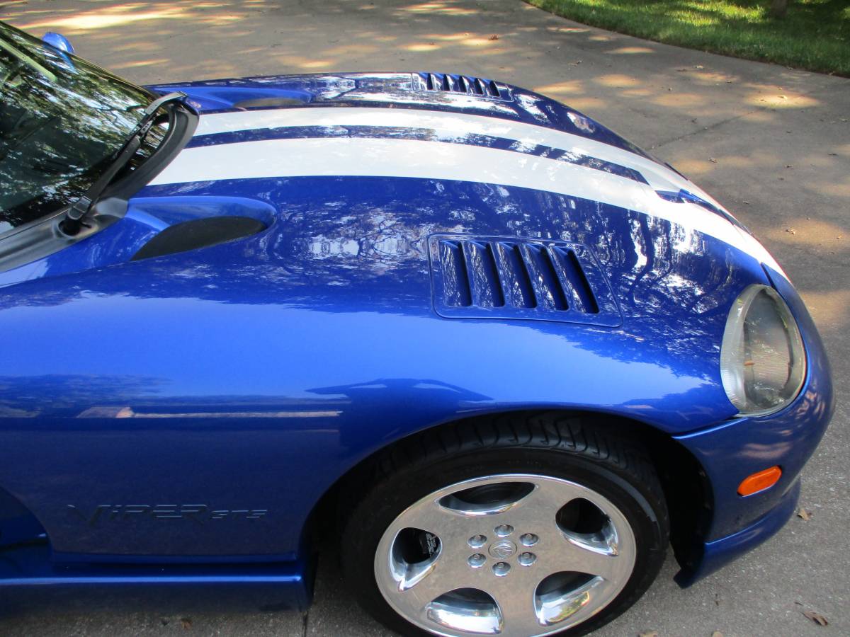 Dodge-viper-gts-1996-4