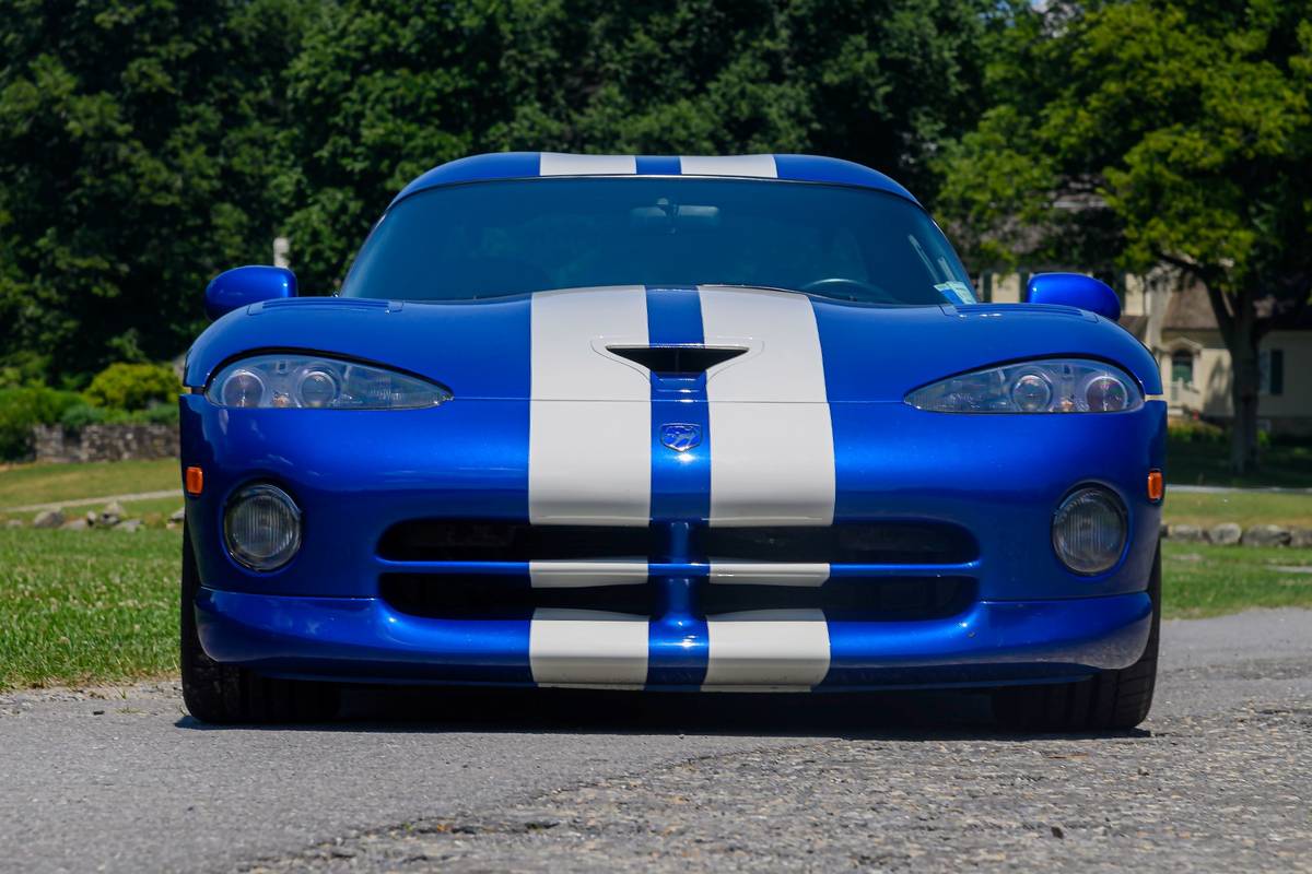 Dodge-viper-gts-1996-5