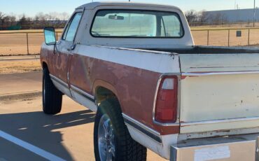 Dodge-w-150-1977-1