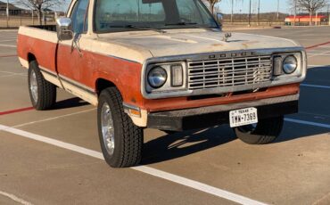 Dodge-w-150-1977-5