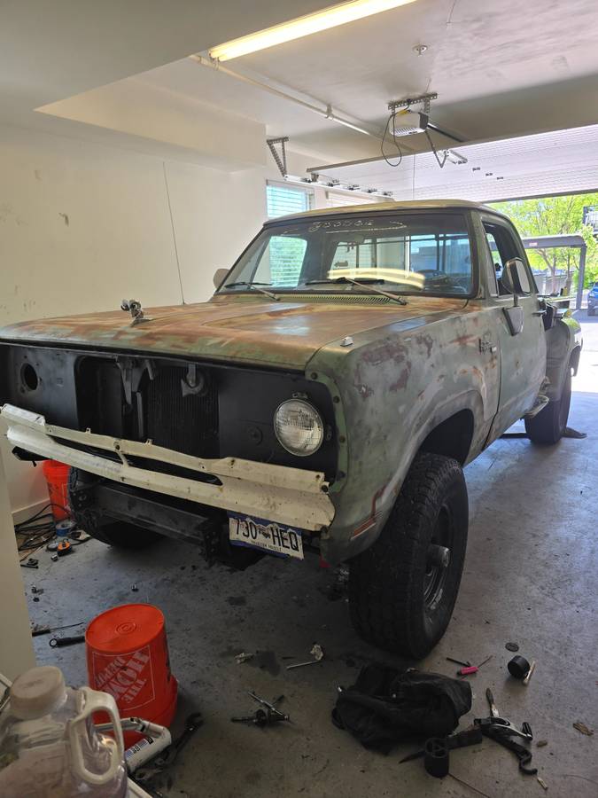 Dodge-w100-1972-green-1