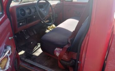 Dodge-w150-4x4-1986-red-1