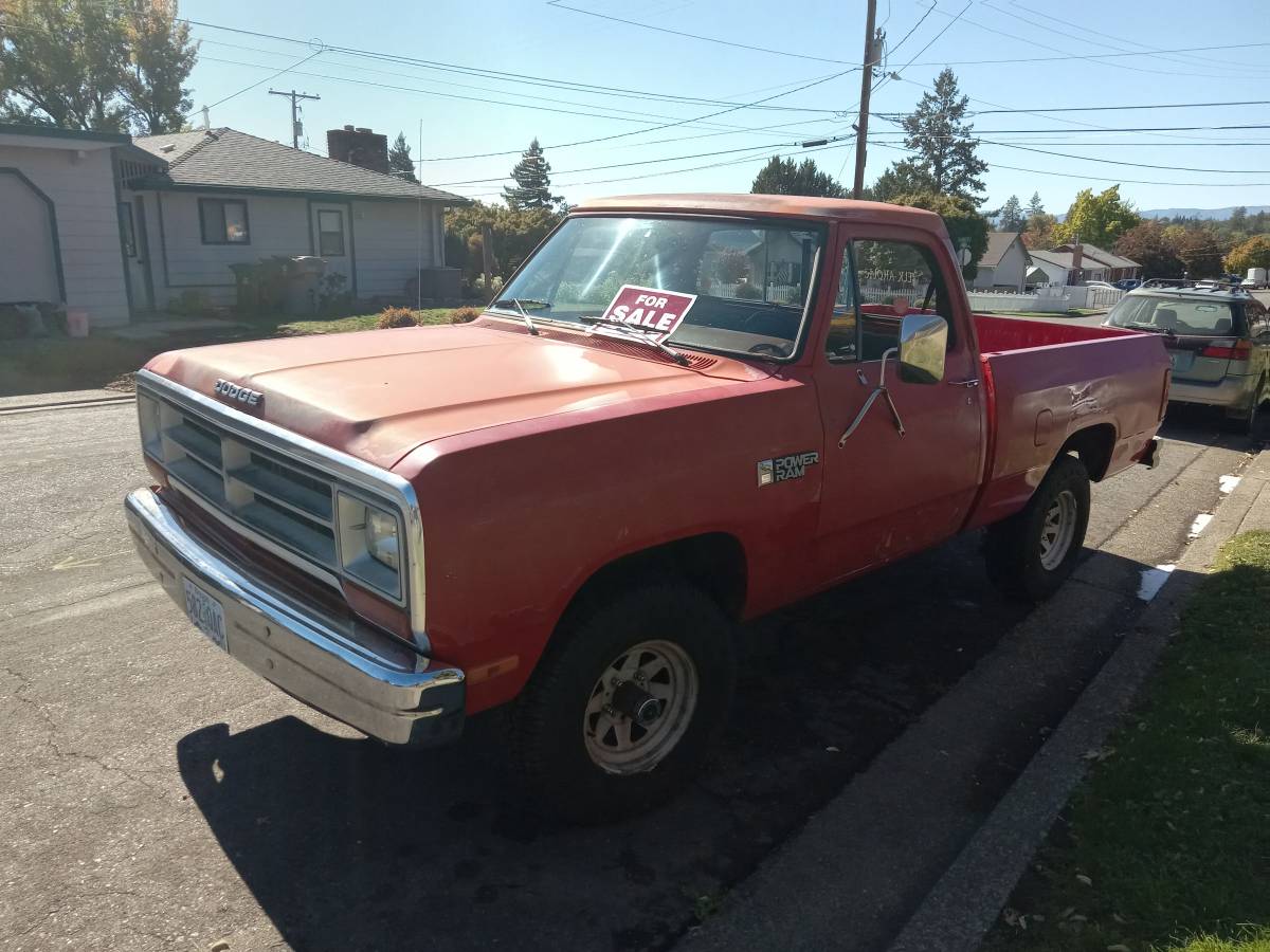 Dodge-w150-4x4-1986-red-4