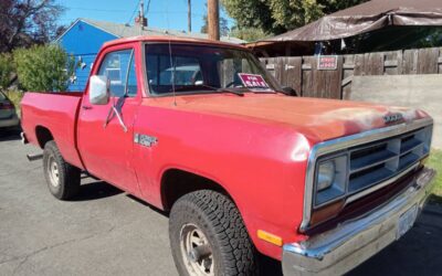Dodge w150 4×4 1986