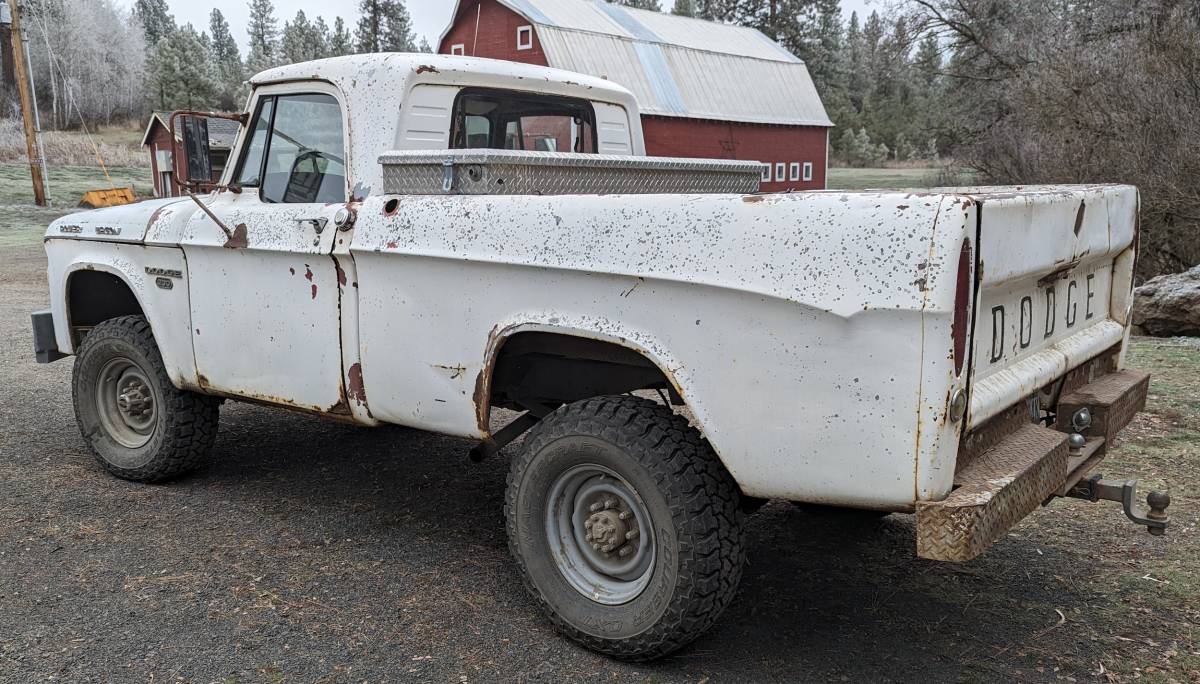 Dodge-w200-1966-white-1