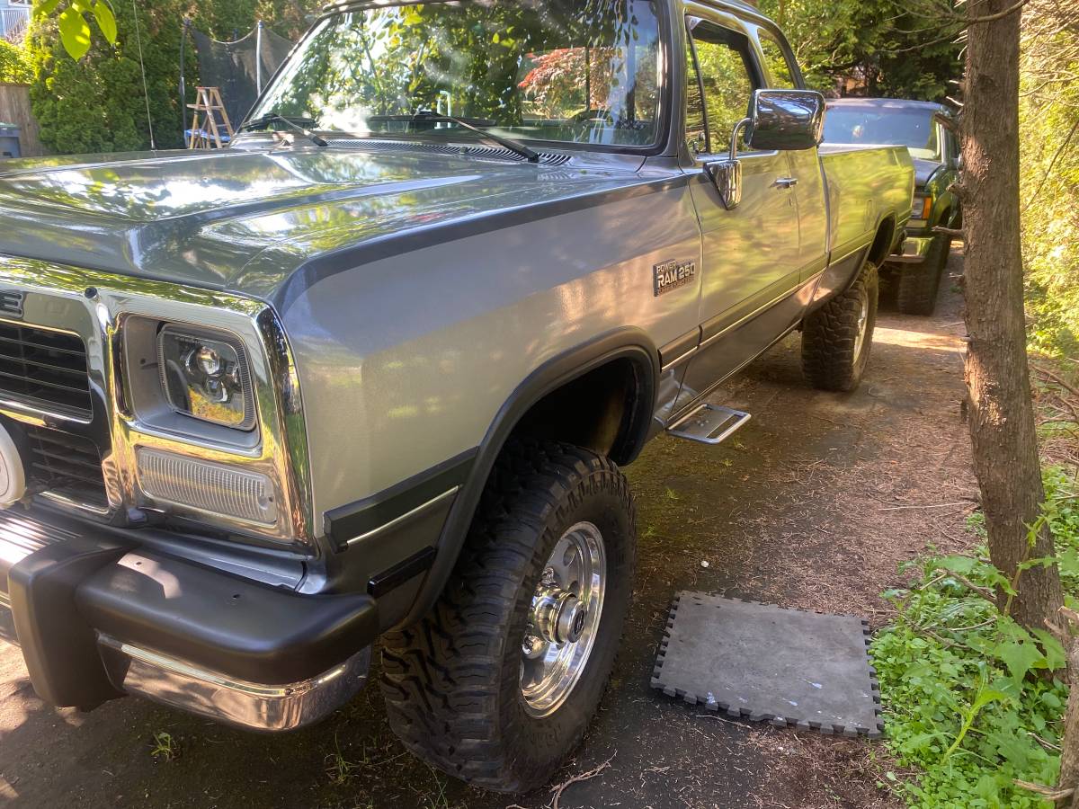 Dodge-w250-diesel-1993-2