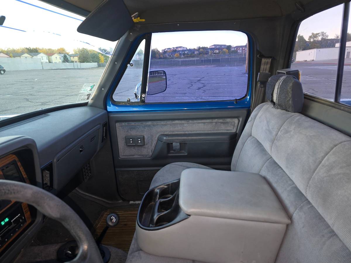 Dodge-w250-diesel-1993-blue-20