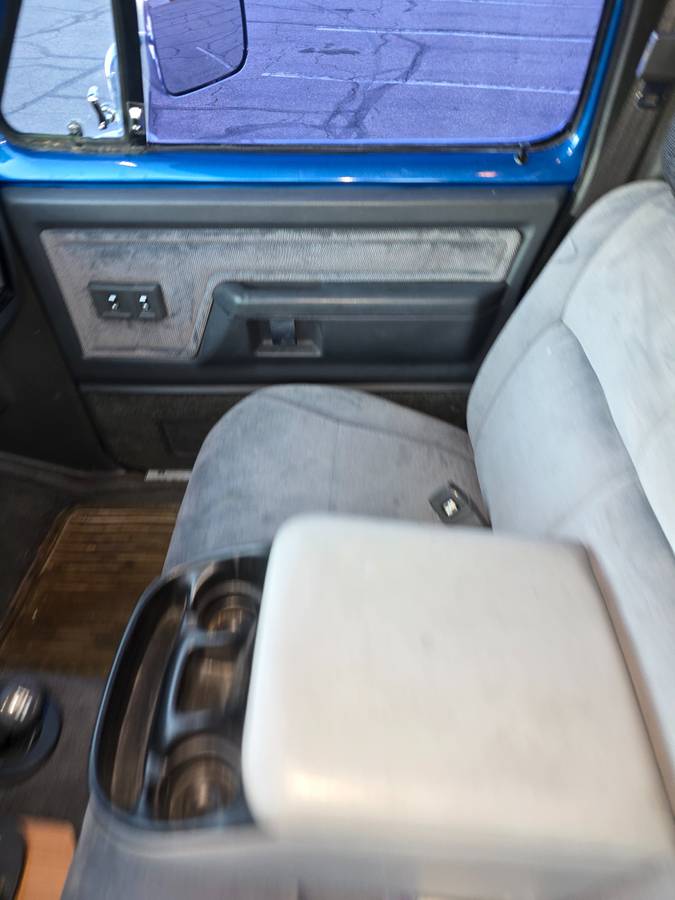 Dodge-w250-diesel-1993-blue-9
