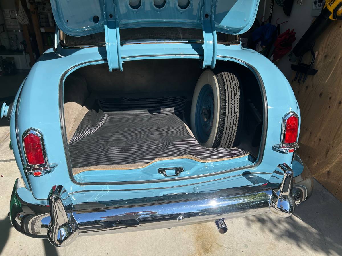 Dodge-wayfarer-1951-blue-8