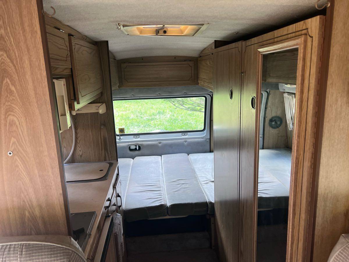 Dodge-xplorer-rv-camper-van-1987-16