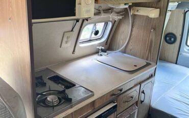 Dodge-xplorer-rv-camper-van-1987-17