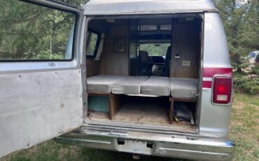 Dodge-xplorer-rv-camper-van-1987-21