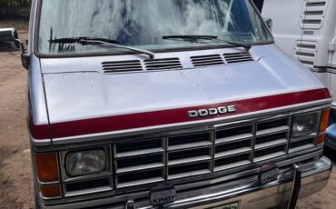 Dodge-xplorer-rv-camper-van-1987-22