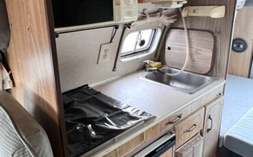 Dodge-xplorer-rv-camper-van-1987-7
