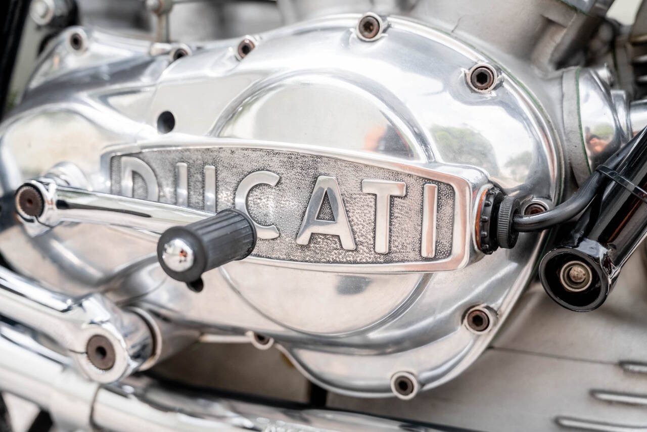 Ducati-750GT-1972-Motorcycles-Scooters-25
