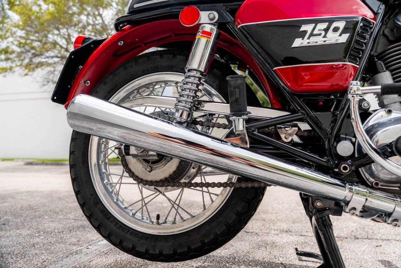 Ducati-750GT-1972-Motorcycles-Scooters-34