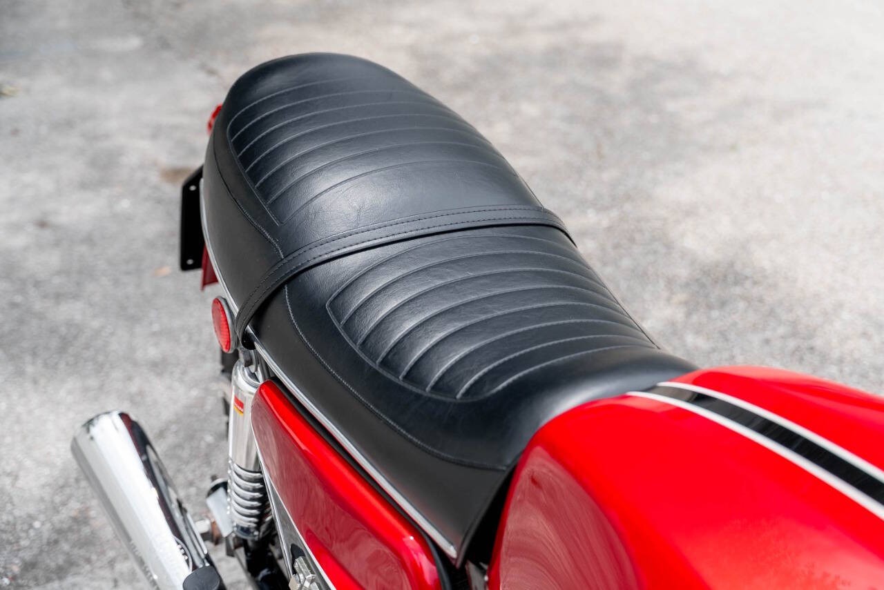 Ducati-750GT-1972-Motorcycles-Scooters-35