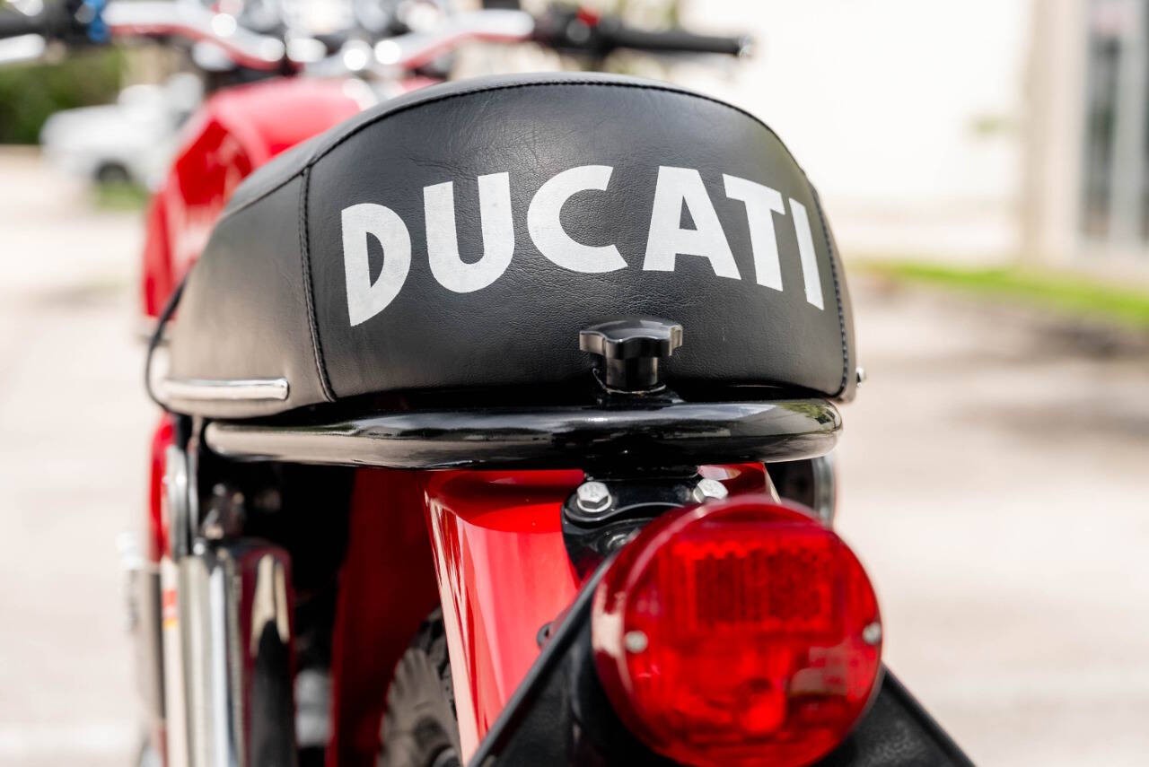 Ducati-750GT-1972-Motorcycles-Scooters-38