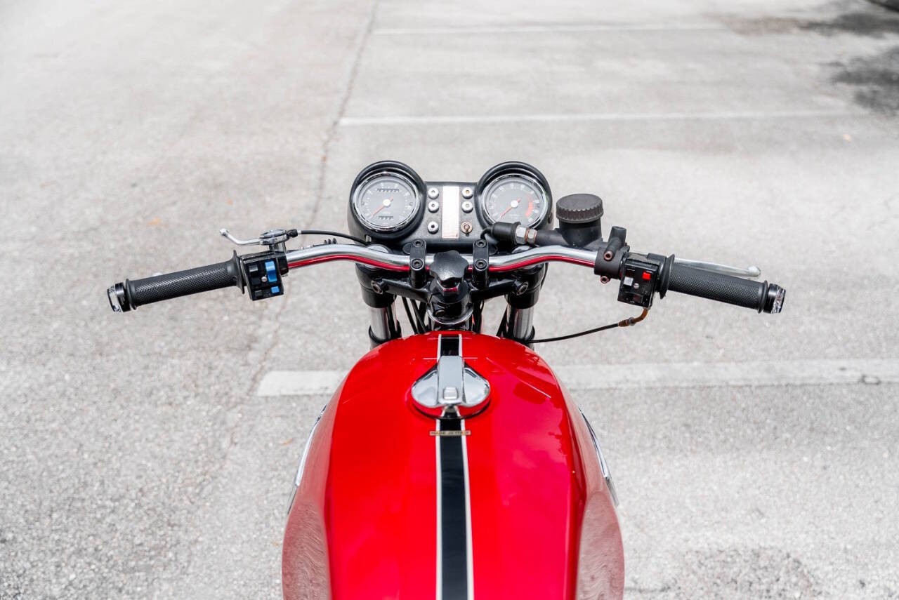 Ducati-750GT-1972-Motorcycles-Scooters-39
