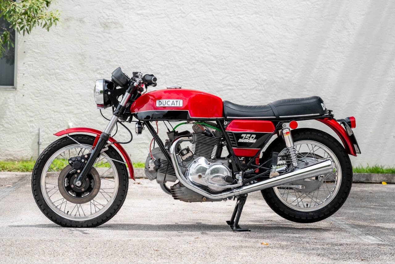 Ducati-750GT-1972-Motorcycles-Scooters