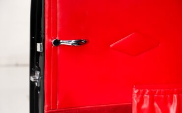 Duesenberg-Ii-1982-Black-Dark-Red-16