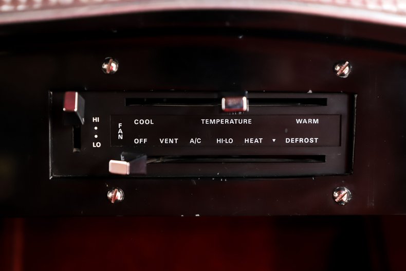 Duesenberg-Ii-1982-Black-Dark-Red-28