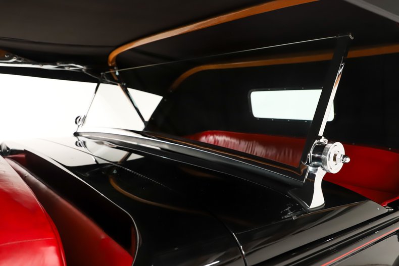 Duesenberg-Ii-1982-Black-Dark-Red-41