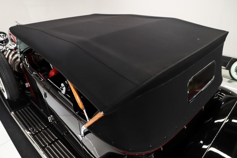 Duesenberg-Ii-1982-Black-Dark-Red-5