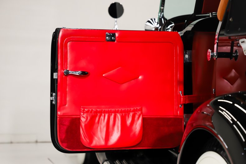 Duesenberg-Ii-1982-Black-Dark-Red-7