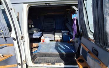 E150-ford-1994-custom-3