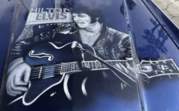 Elvis-lincoln-1975-blue