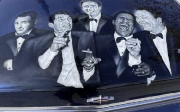 Elvis-lincoln-1975-blue-4