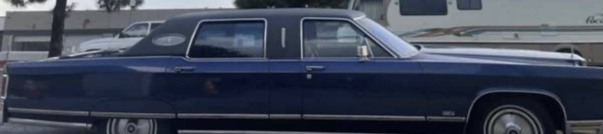 Elvis-lincoln-1975-blue-7