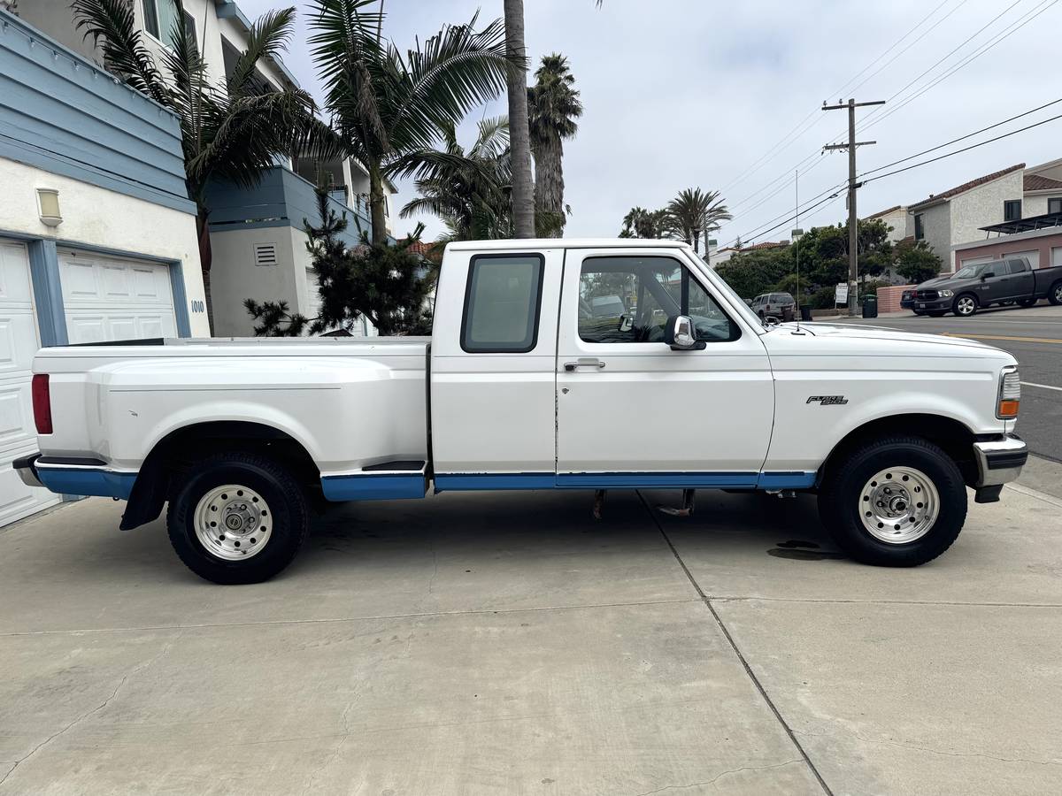 F-150-flareside-1995-white-3