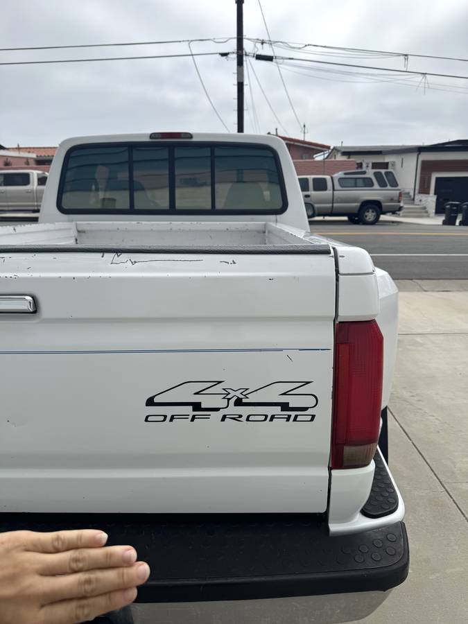 F-150-flareside-1995-white-6