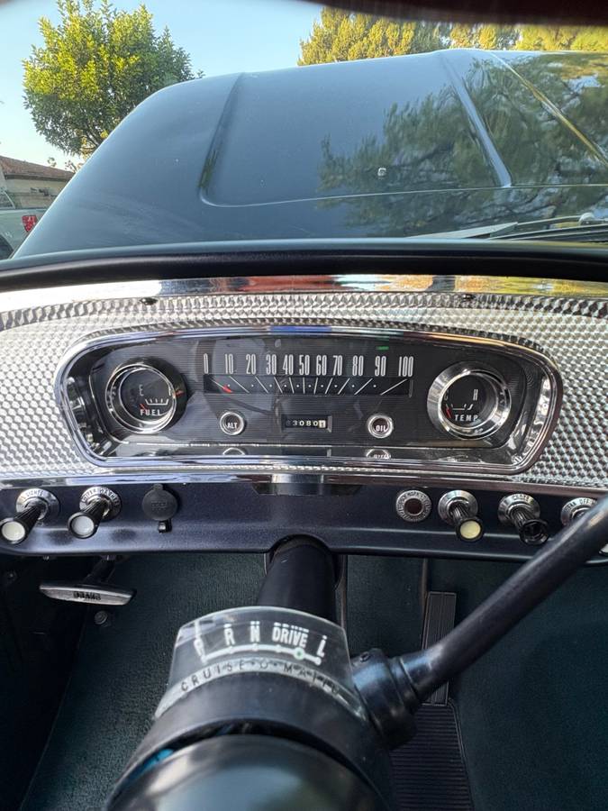 F250-camper-special-1966-blue-6