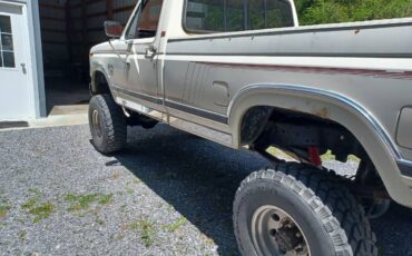 F250-xlt-lariat-ford-1986-white-2