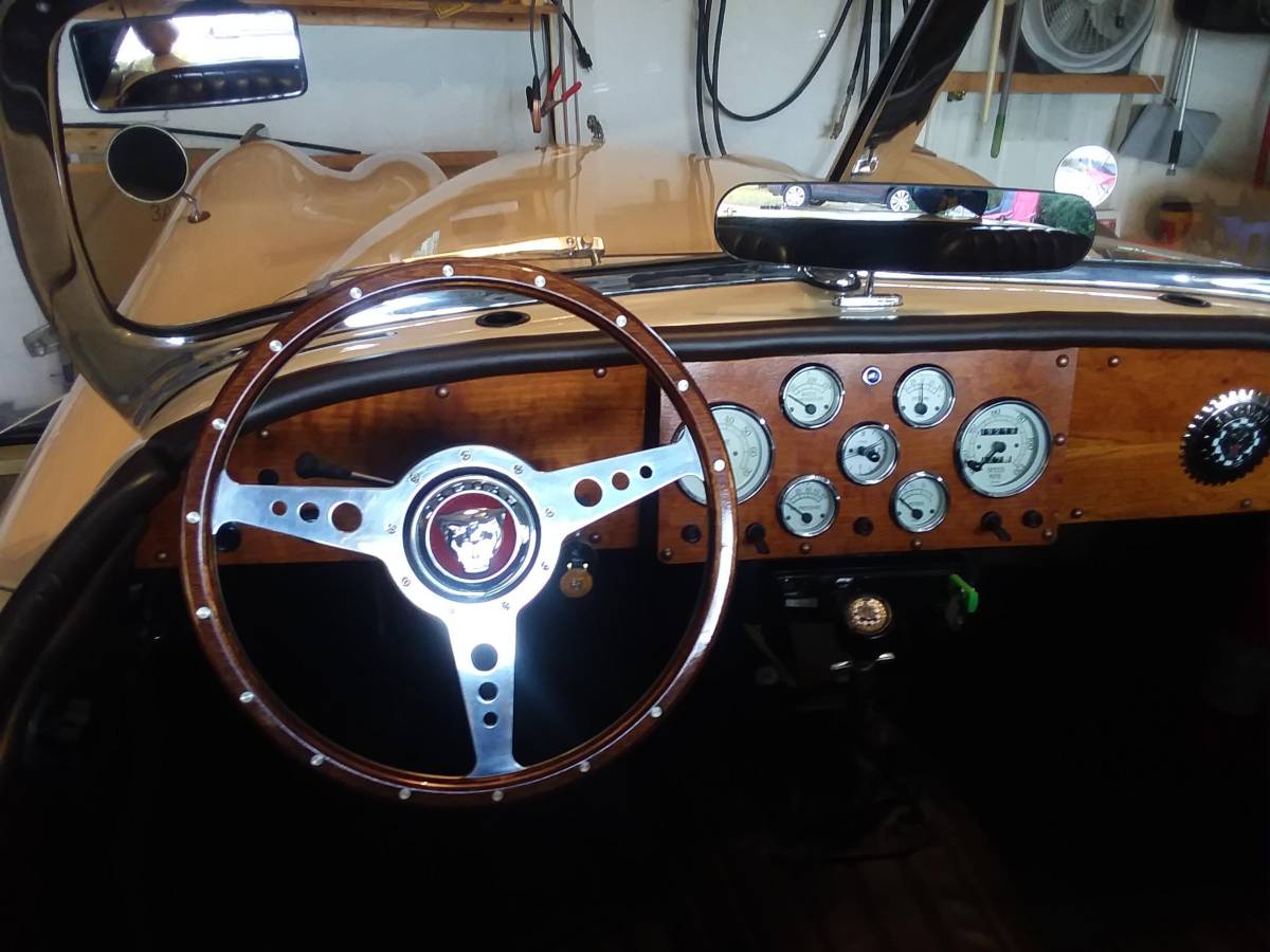 Factory-built-reproduction-1989-custom-10