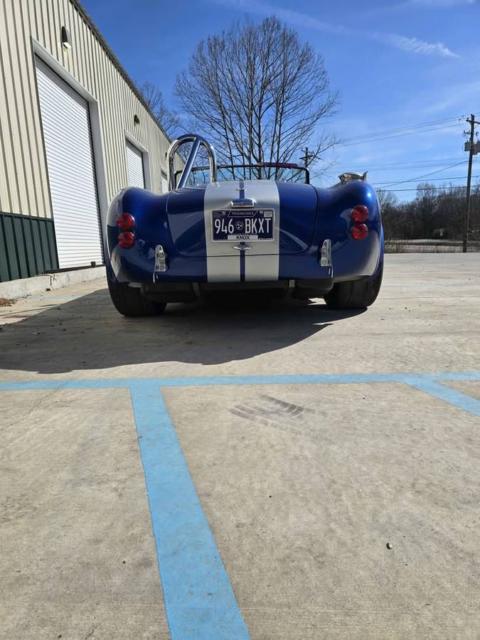 Factory-five-ac-cobra-1965-blue-3