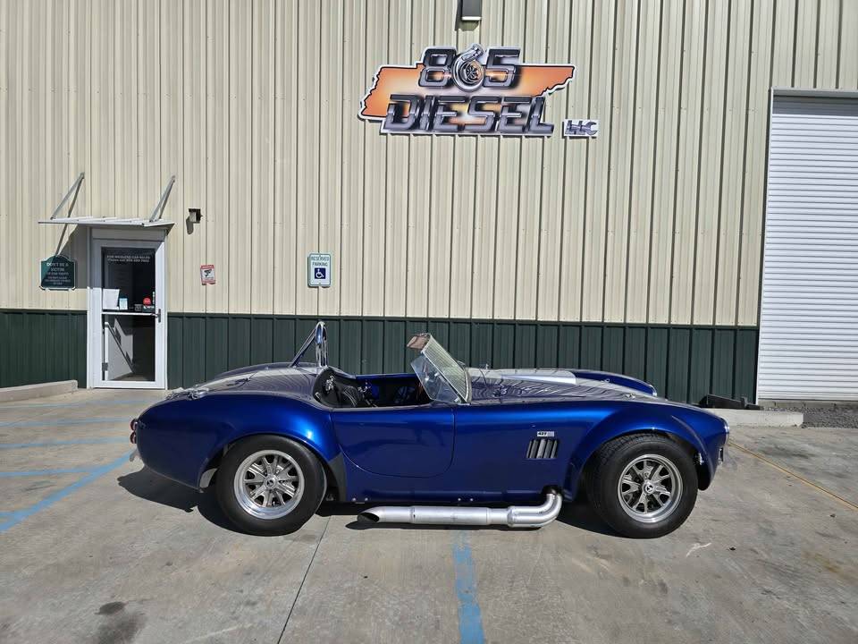 Factory-five-ac-cobra-1965-blue-4