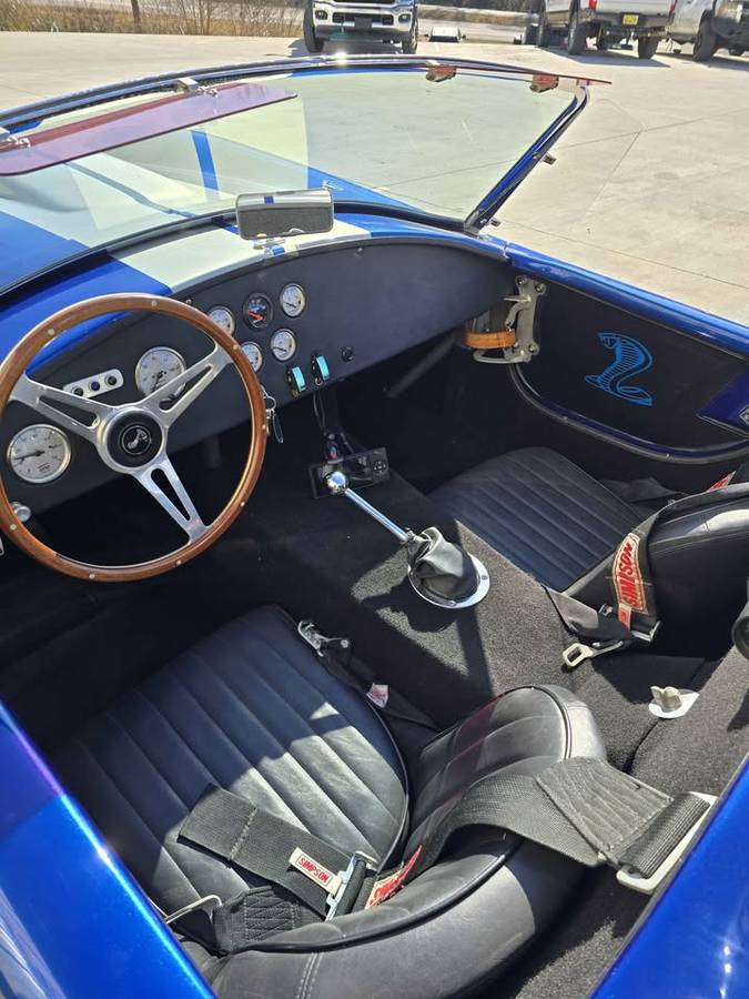 Factory-five-ac-cobra-1965-blue-5