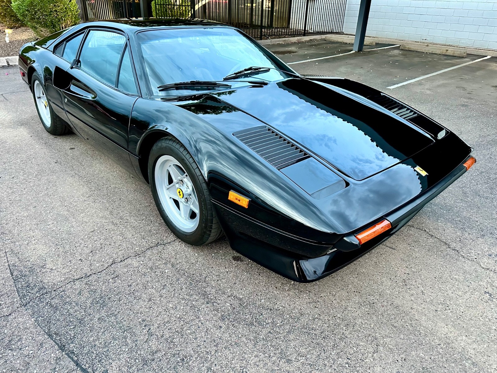 Ferrari-308-1980-Coupe-3