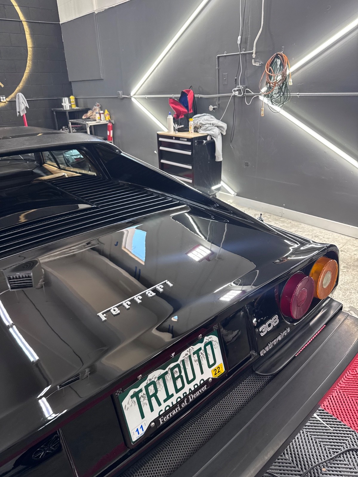 Ferrari-308-1985-Convertible-17