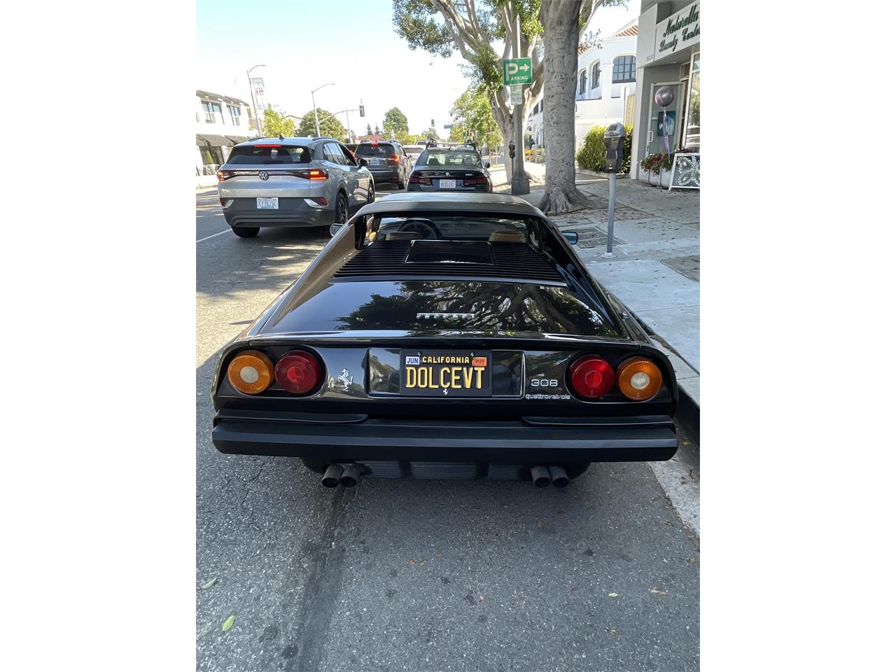 Ferrari-308-gts-1984-Black-Tan-1